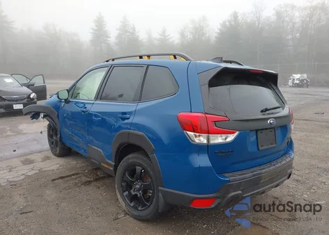 2024 Subaru Forester Wilderness z USA, uszkodzony, nr VIN JF2SKAJC2RH523375